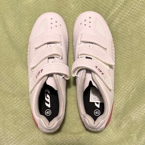 LOUIS GARNEAU WOMEN'S JADE II CYCLING SHOES size 40